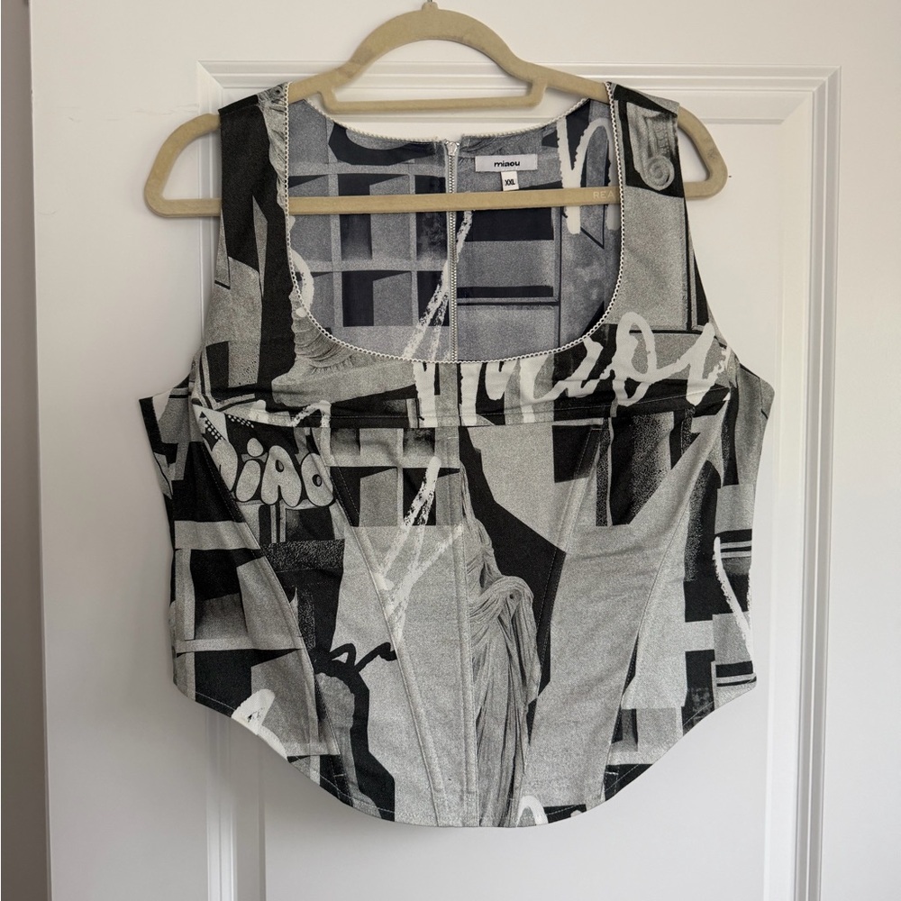 Miaou Printed Scoop Neck Tank Top - Black & Gray